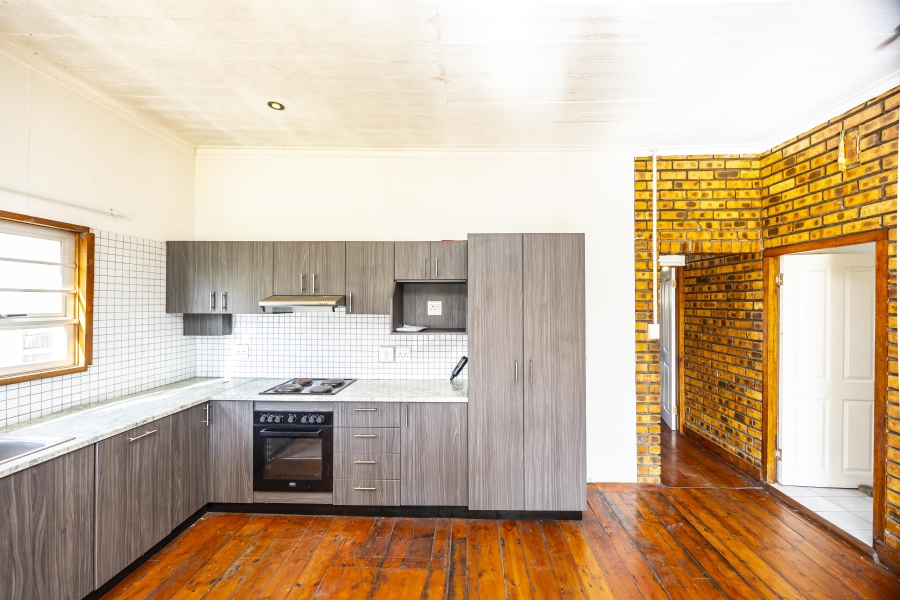 6 Bedroom Property for Sale in Quigney Eastern Cape
